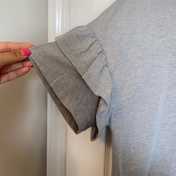 T-Shirt dress with ruffle sleeves. - Picture 4 of 4